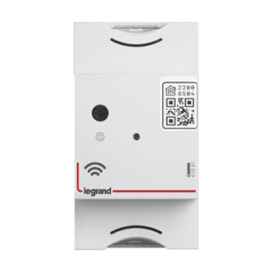 The gateway module assures the connection between the eletrical installation and internet